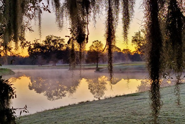 This image has an empty alt attribute; its file name is 18-3.jpg